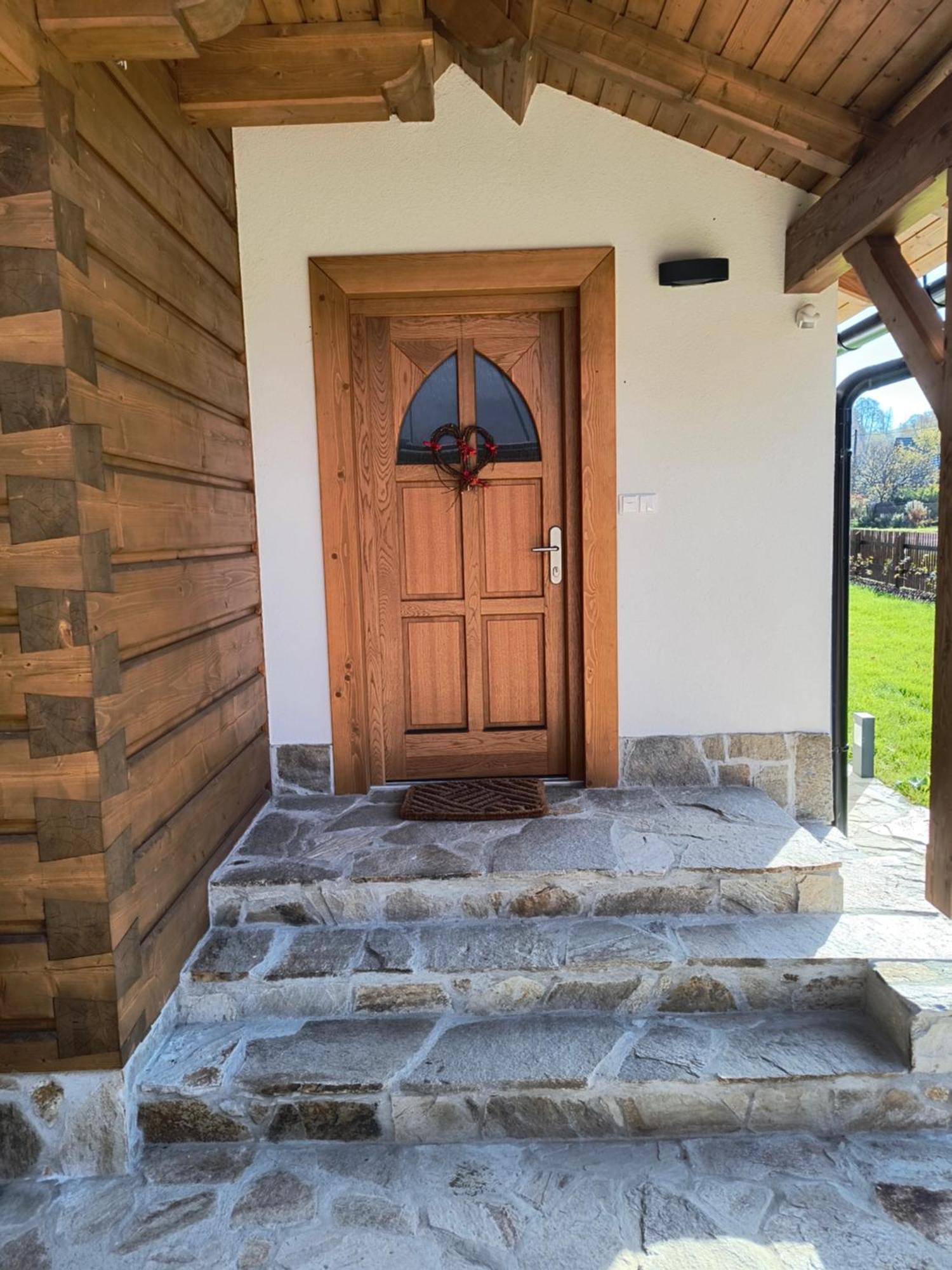 Roubenka U Potoka Villa Velké Karlovice Kültér fotó
